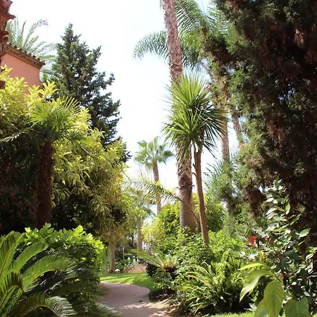 Golden Mile, El Oasis De * Marbellac